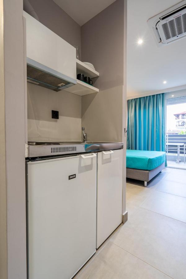 Bemyguest Comfort Zefyros Neoi Poroi Bagian luar foto